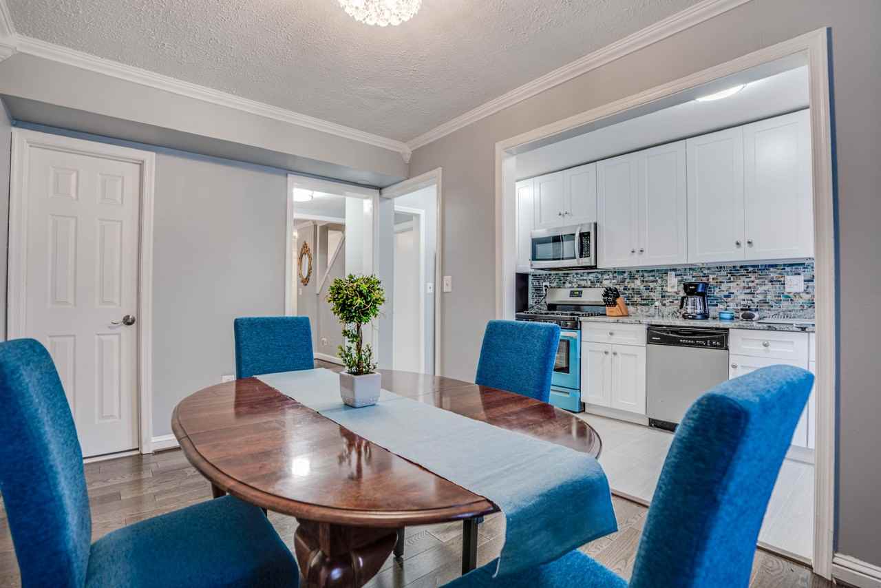 1714 E St Ne #DCTH - Photo 7 of 22