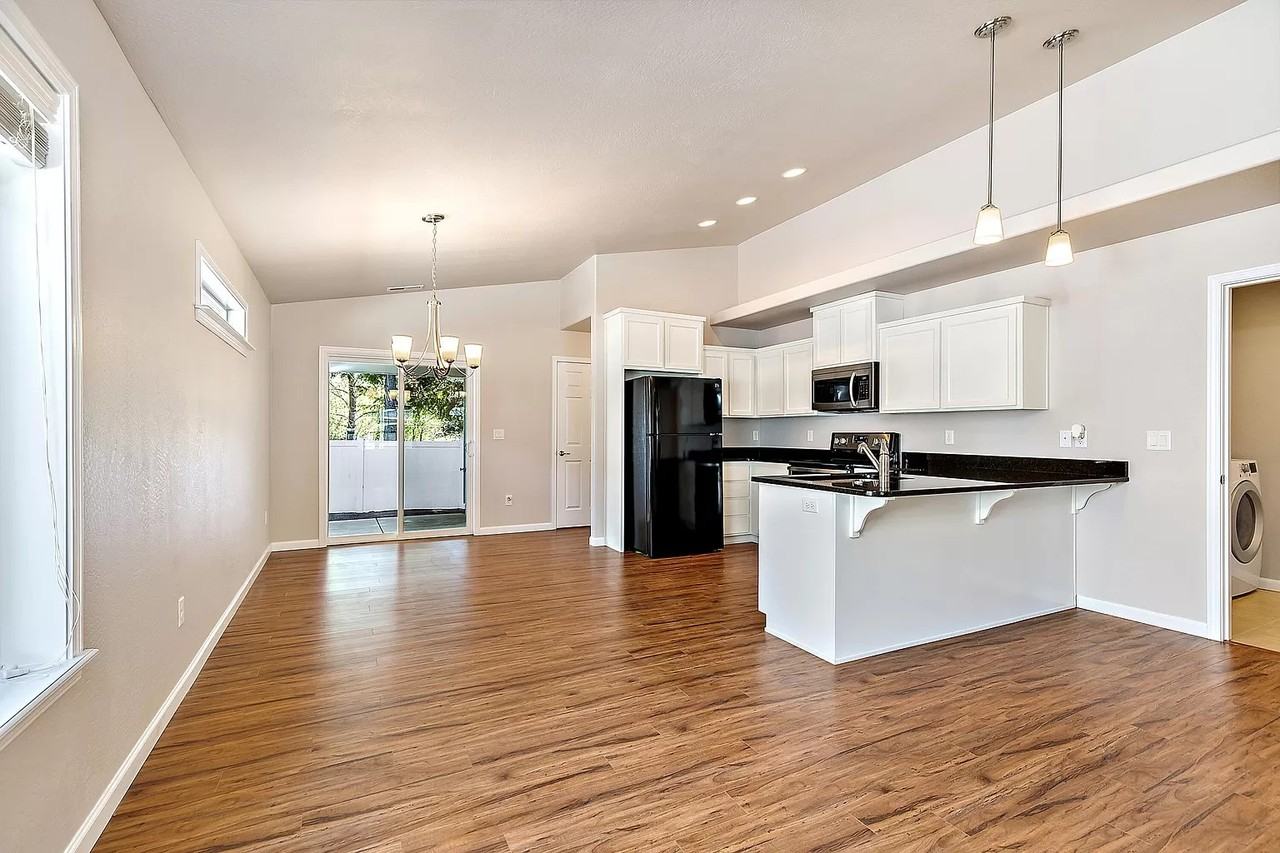 227 Westbrook Dr #NA - Photo 5 of 19