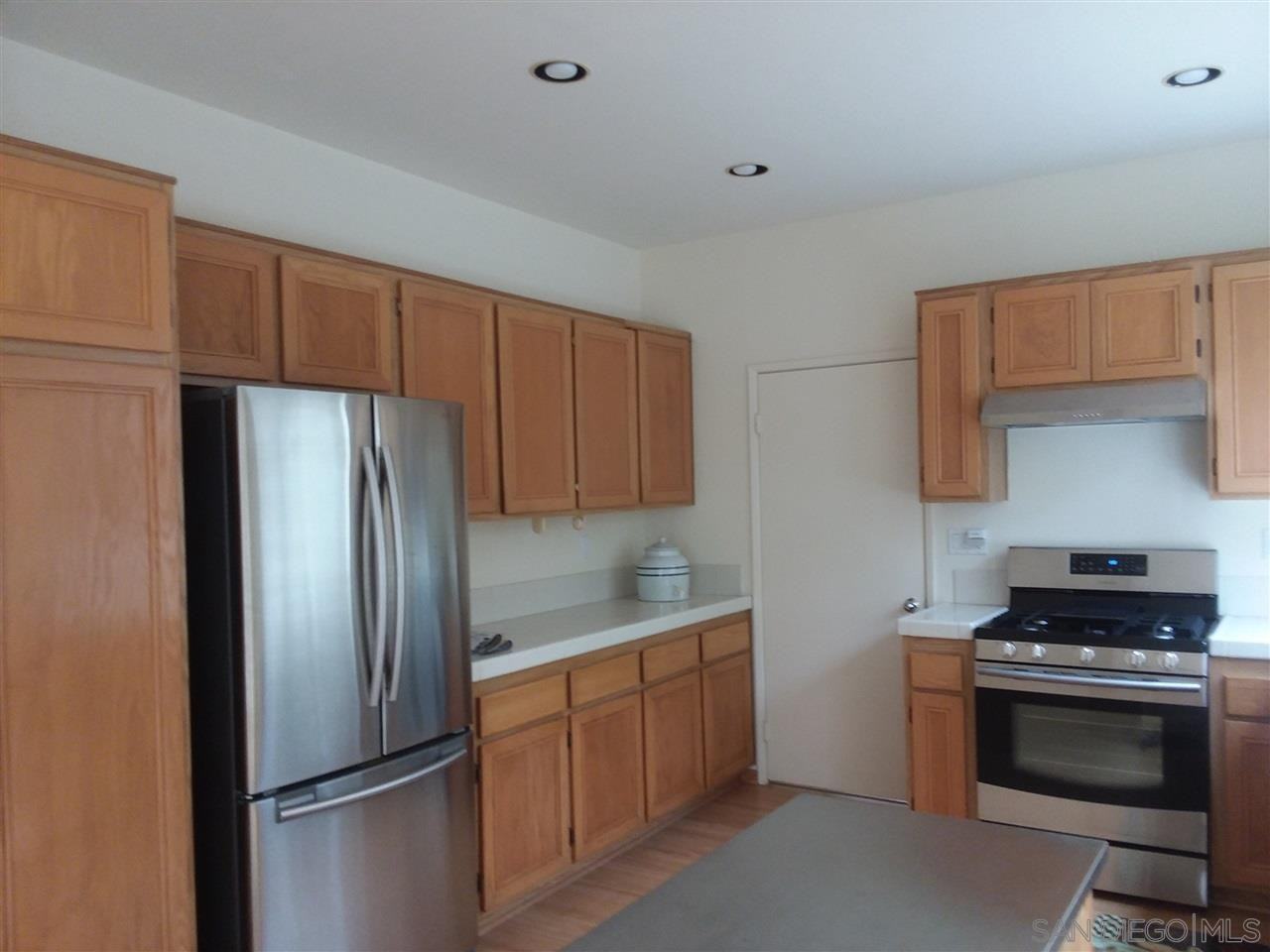 11106 11106 Ivy Hill Dr Open June30 Sunday 3:30pmbeautiful 4br 2.5 Bath Home For Rent In Scripps Ranch #NA - Photo 3 of 50