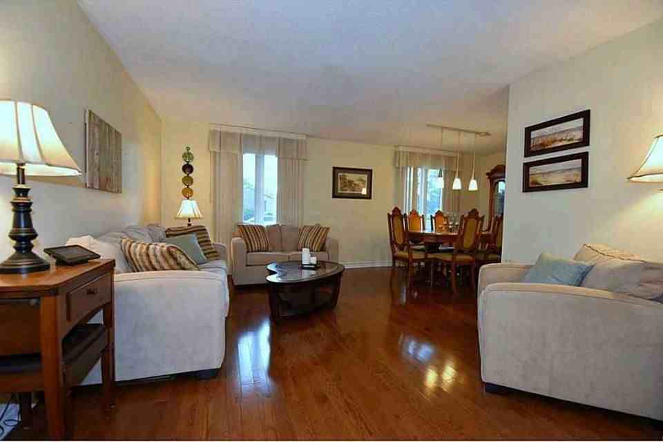 167 Appleford Court - Photo 3 of 13