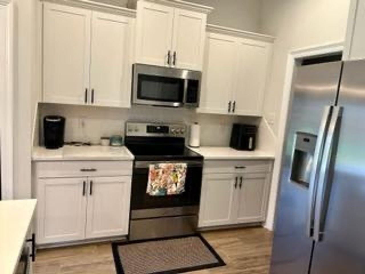 225 Barclay Blvd - Photo 5 of 36