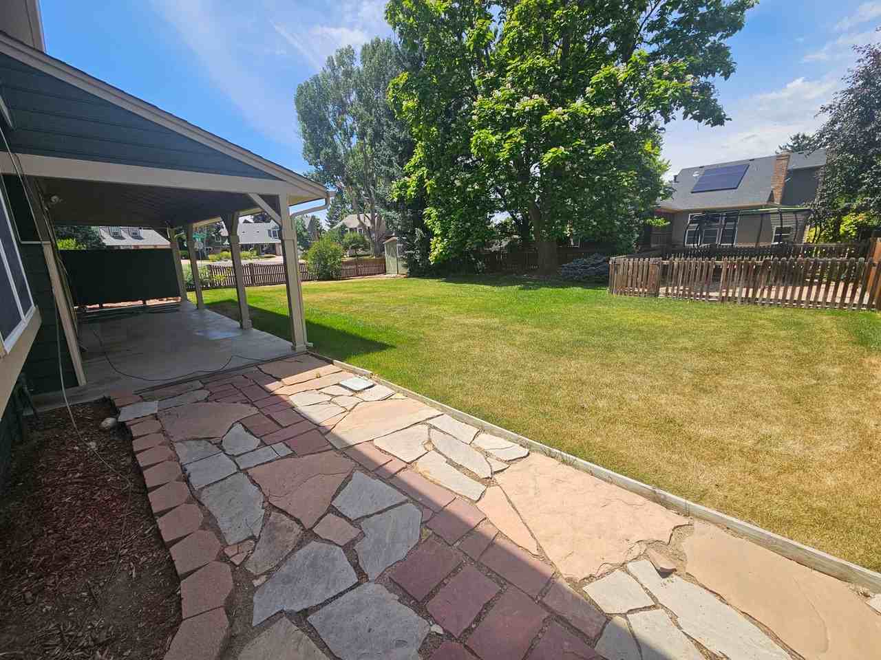 4119 Waynesboro Ct - Photo 2 of 7