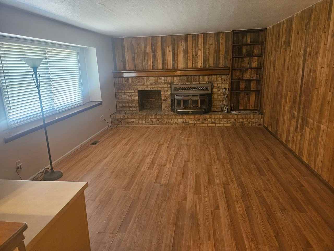 4119 Waynesboro Ct - Photo 3 of 7