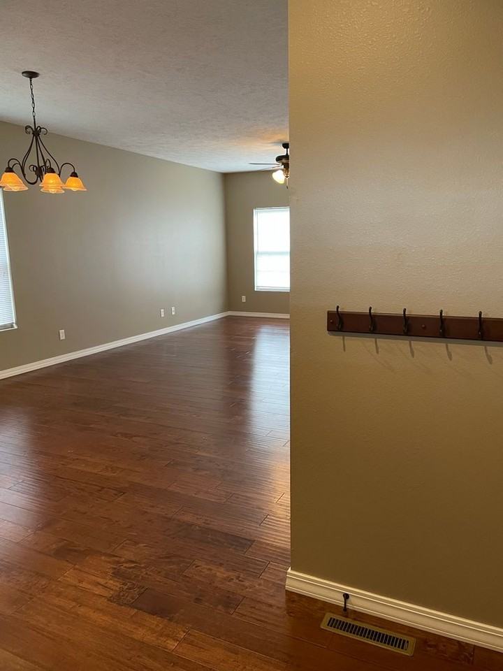 3525 S Juniper Ave - Photo 2 of 13