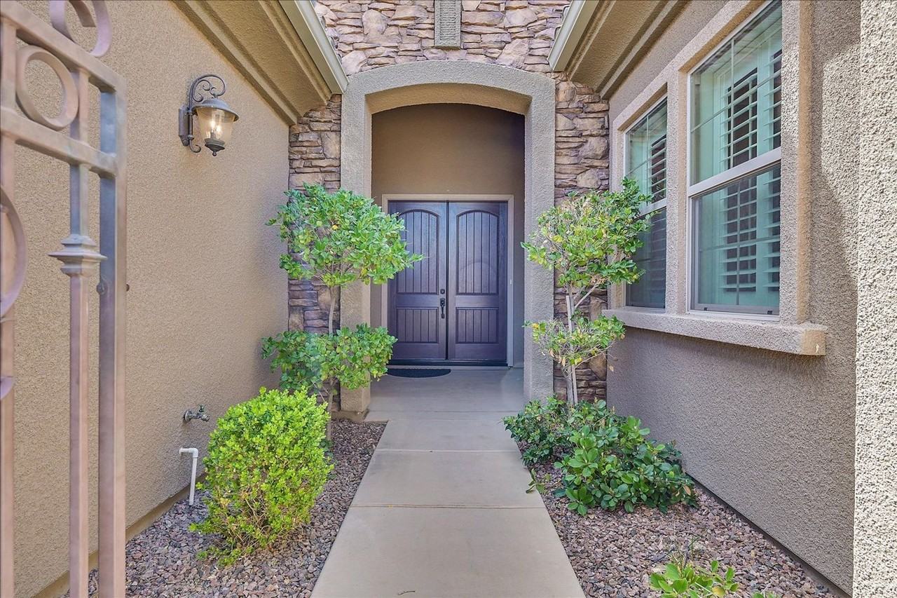 2809 Sisteron Ct - Photo 2 of 34