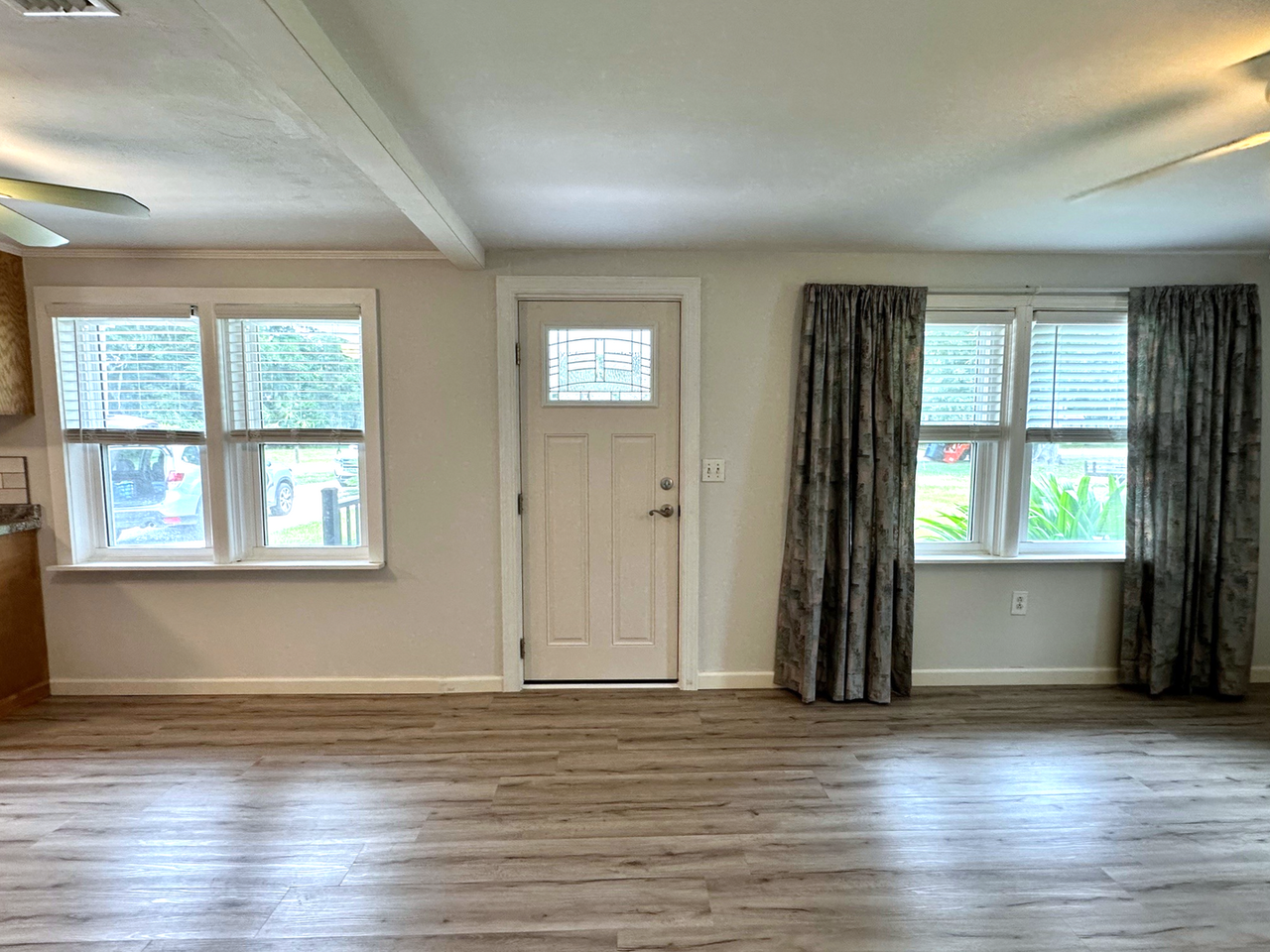 604 Elizabeth Road - Photo 4 of 26