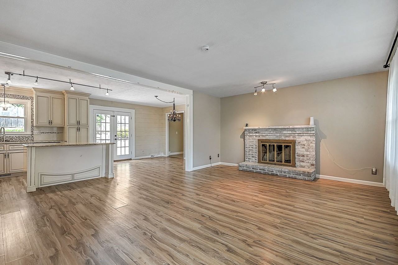206 Sequoyah Dr - Photo 5 of 50