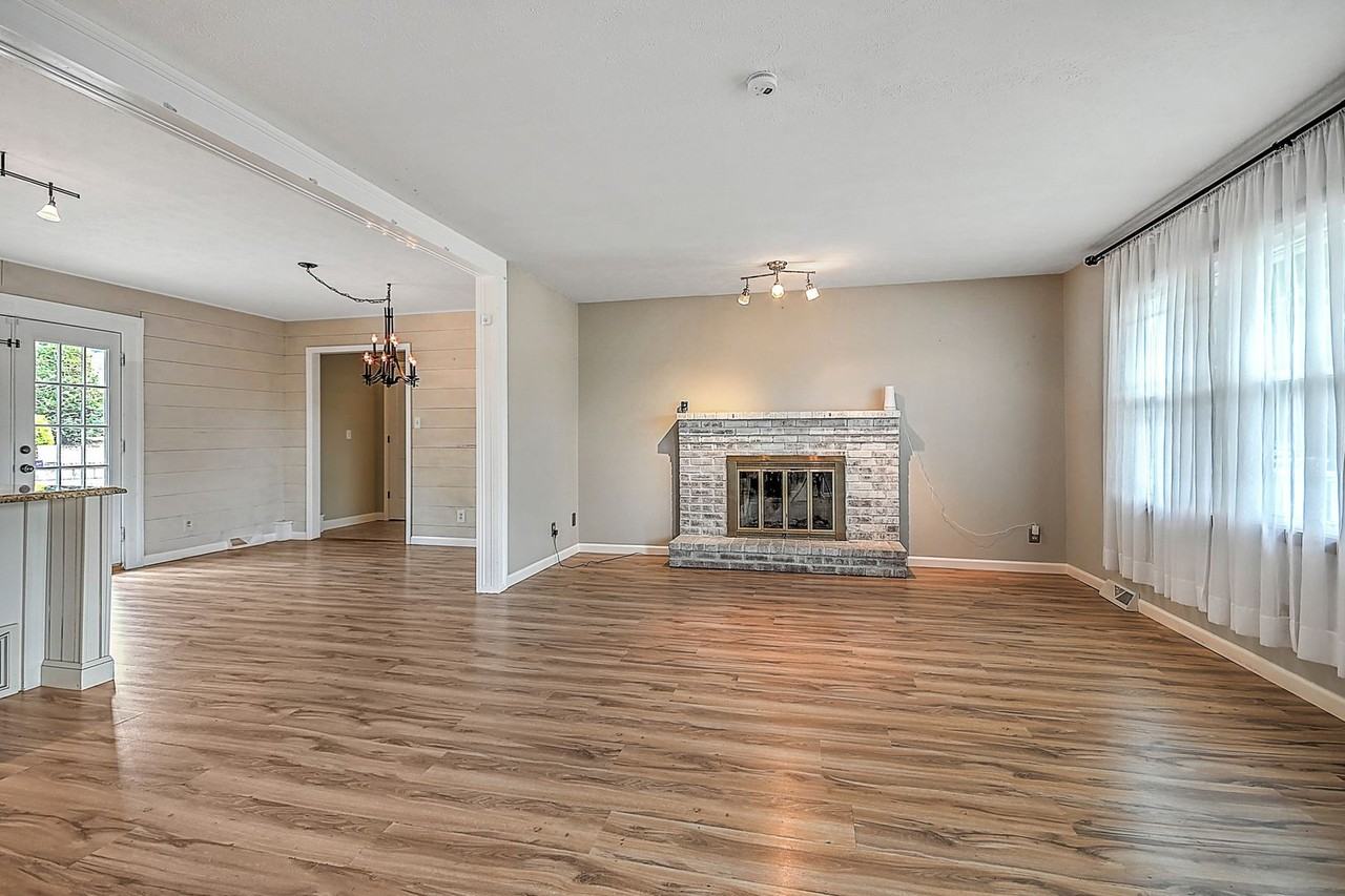 206 Sequoyah Dr - Photo 6 of 50