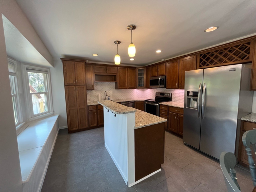 644 Jasontown Rd - Photo 2 of 11