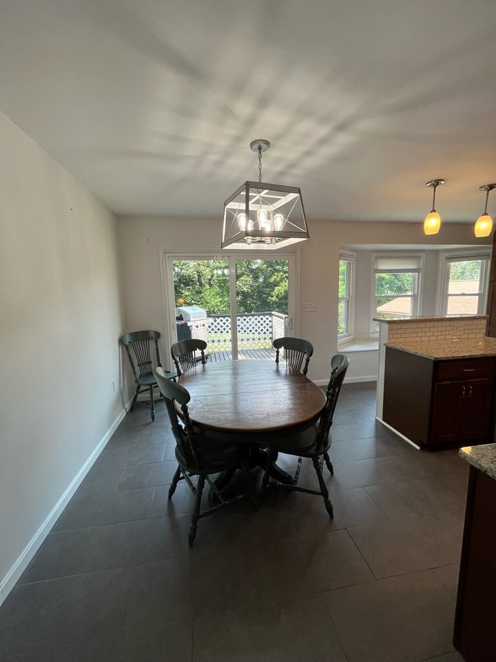 644 Jasontown Rd - Photo 3 of 11