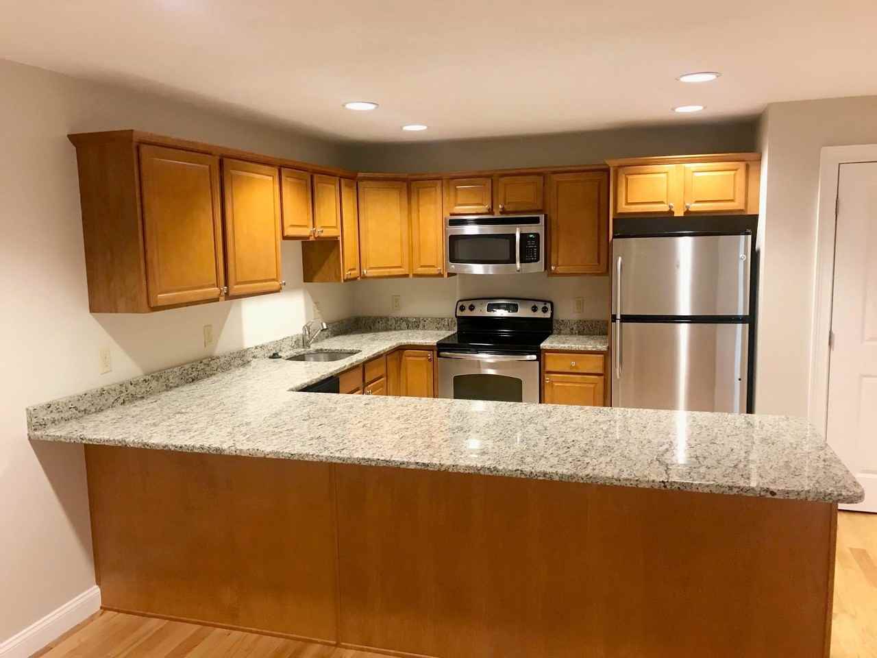 18 Needham St #105 - Photo 5 of 13