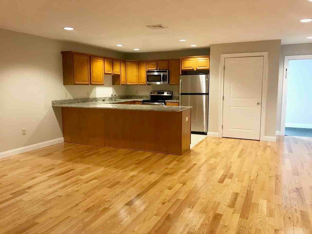 18 Needham St #105 - Photo 3 of 13