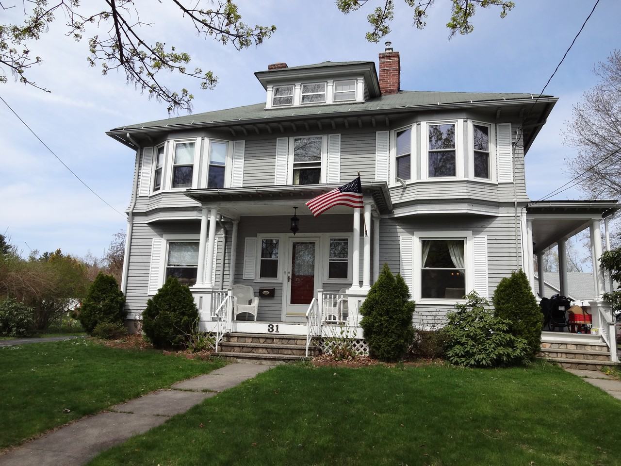 31 Highland Ave #31 - Photo 2 of 15