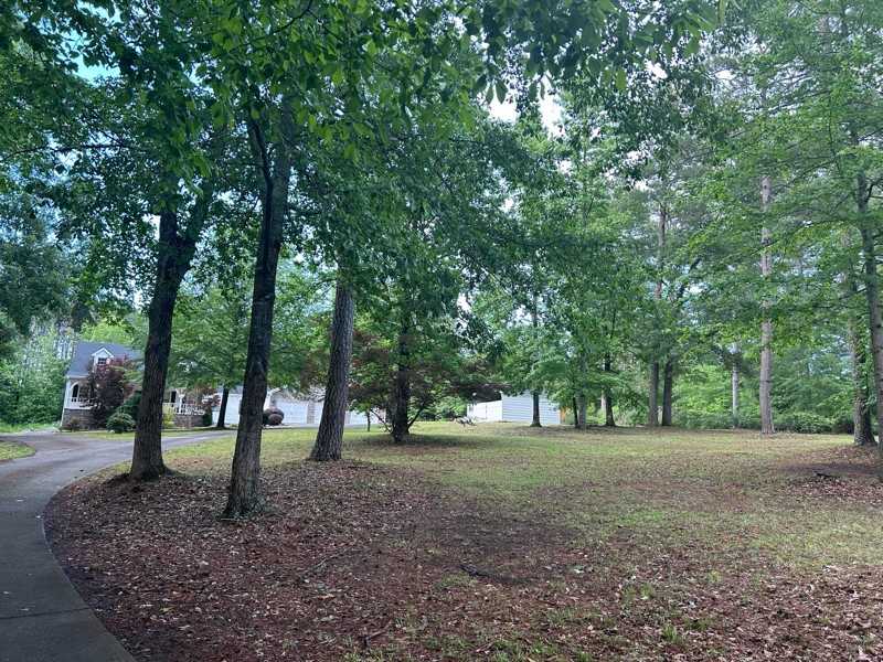 205 Oak Hill Cir