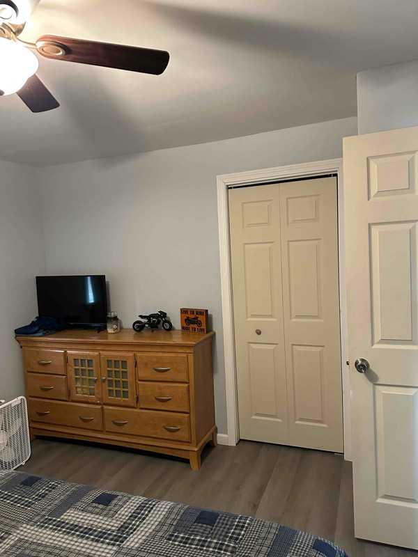 49 Griffin St - Photo 2 of 5