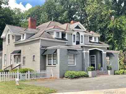 Louise Manor - Photo 6 of 7