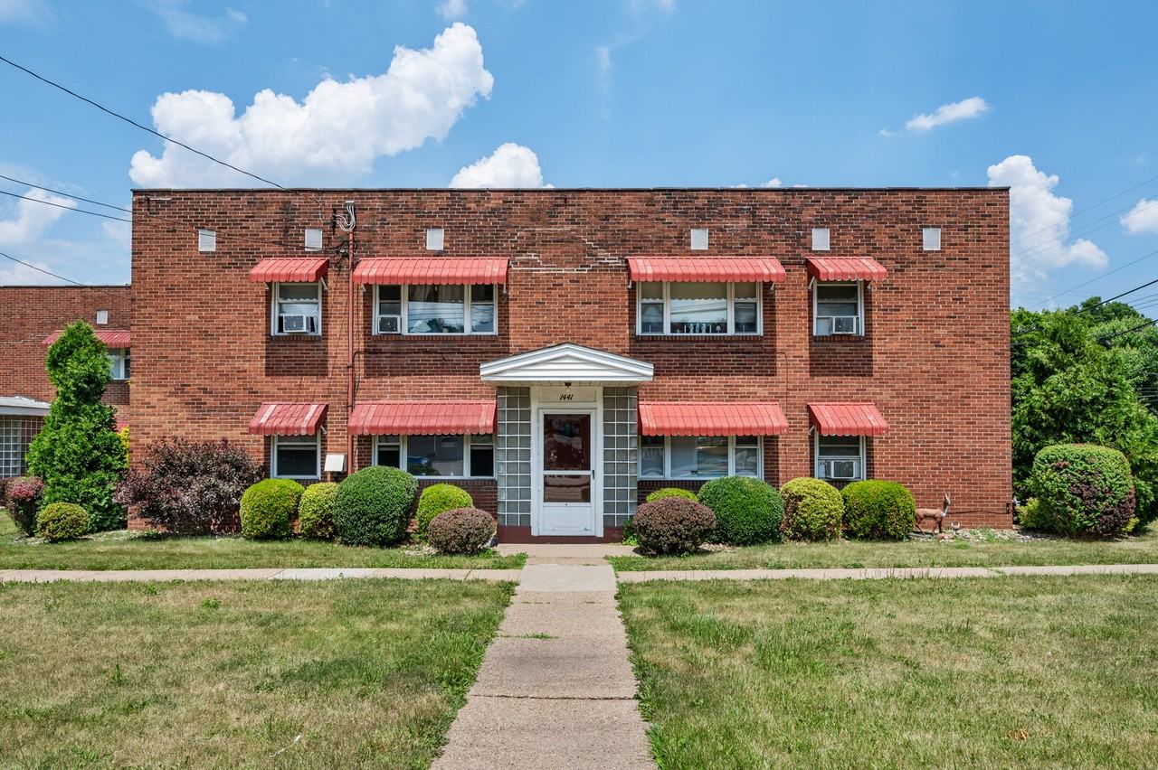 1441 Lincoln Way #B - Photo 2 of 18