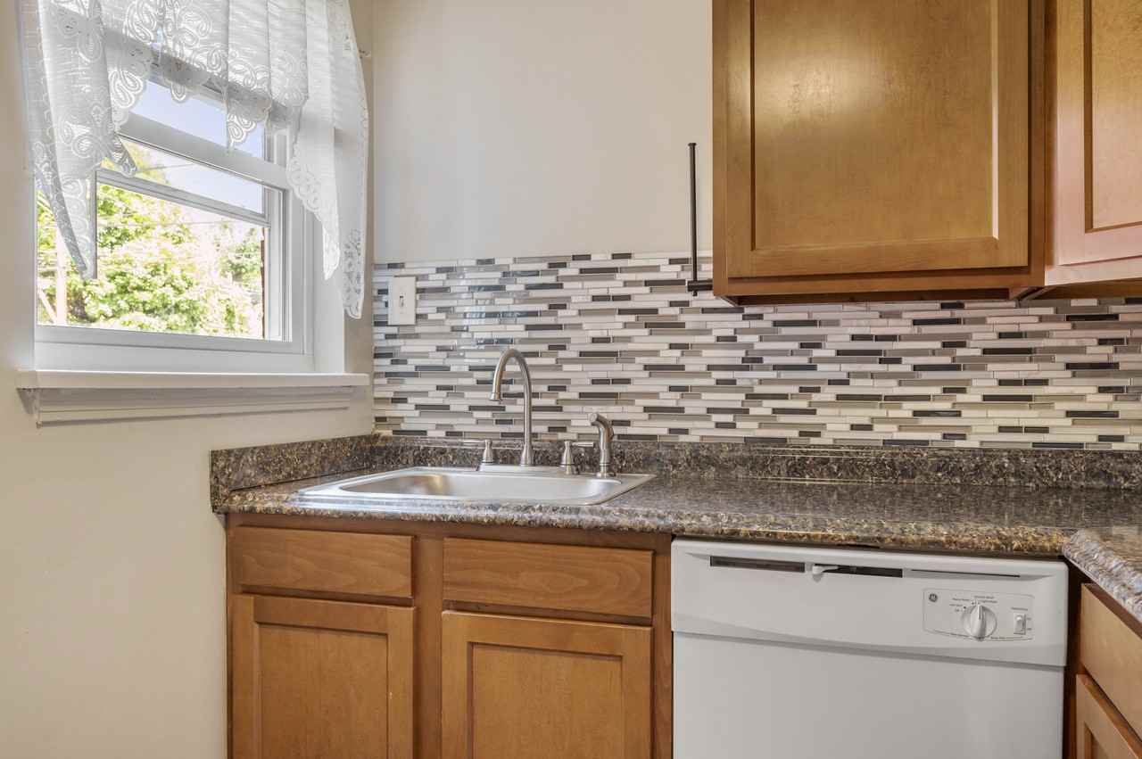 1441 Lincoln Way #B - Photo 7 of 18