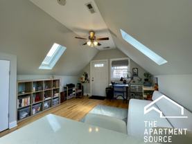 3611 W Wolfram St #2R - Photo 1 of 1