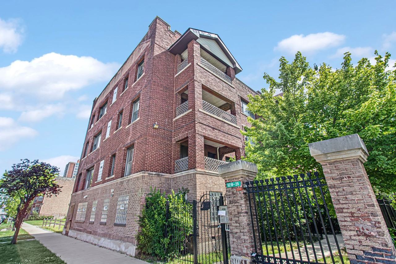 5219 S Calumet Ave - Photo 2 of 18