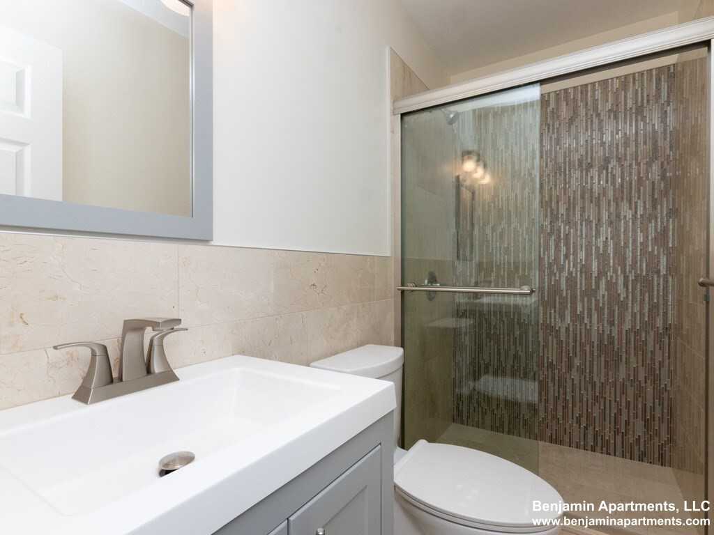 Alban St #5 - Photo 7 of 21