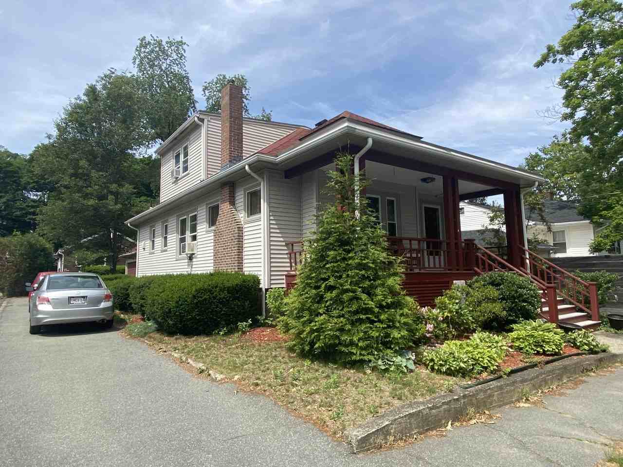 157 Everett St - Photo 3 of 24