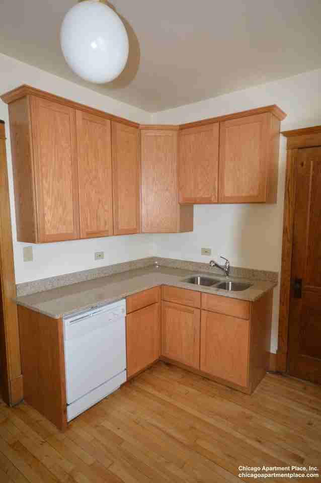 3711 N Fremont St #1 - Photo 6 of 16