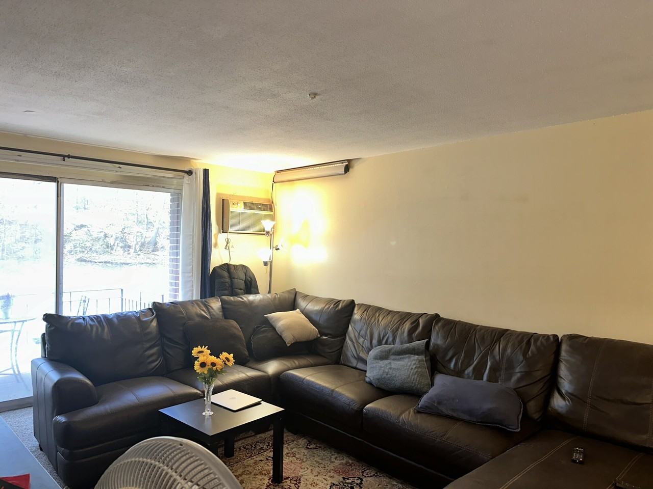 426 Pleasant St #7 - Photo 5 of 8