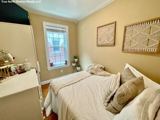 17 Cleveland Pl #2 - Photo 5 of 11