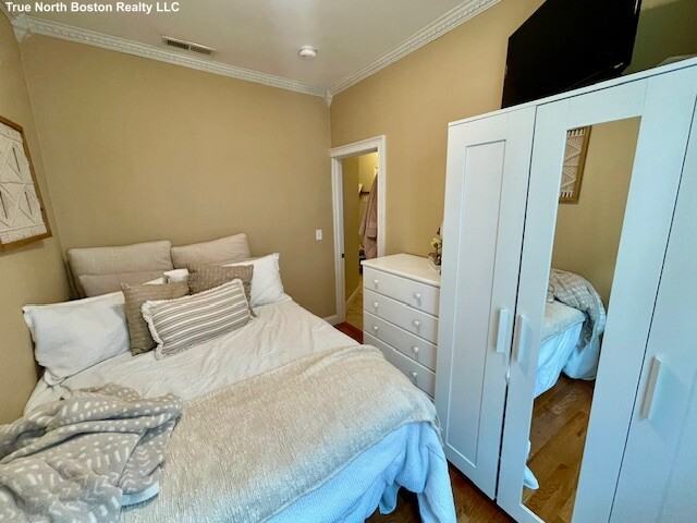 17 Cleveland Pl #2 - Photo 6 of 11