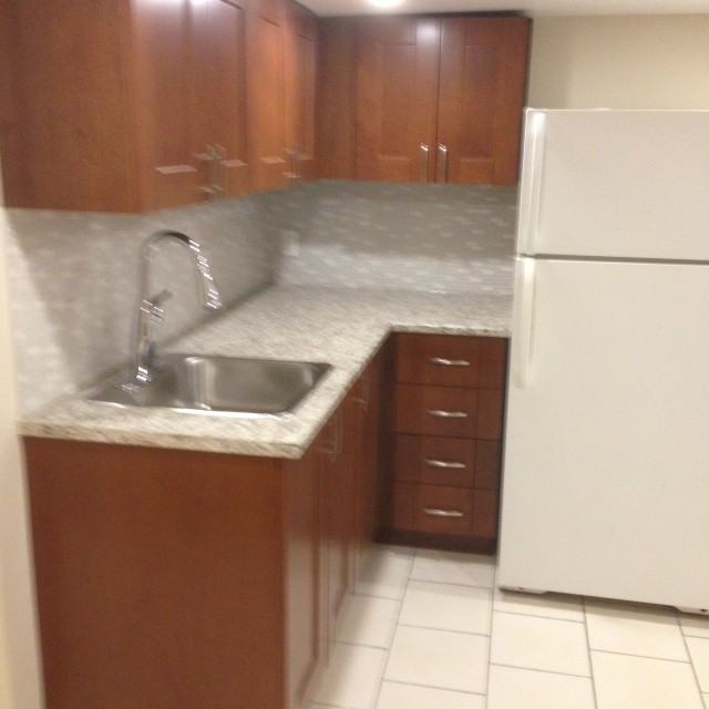 328 Beechgrove Avenue #3