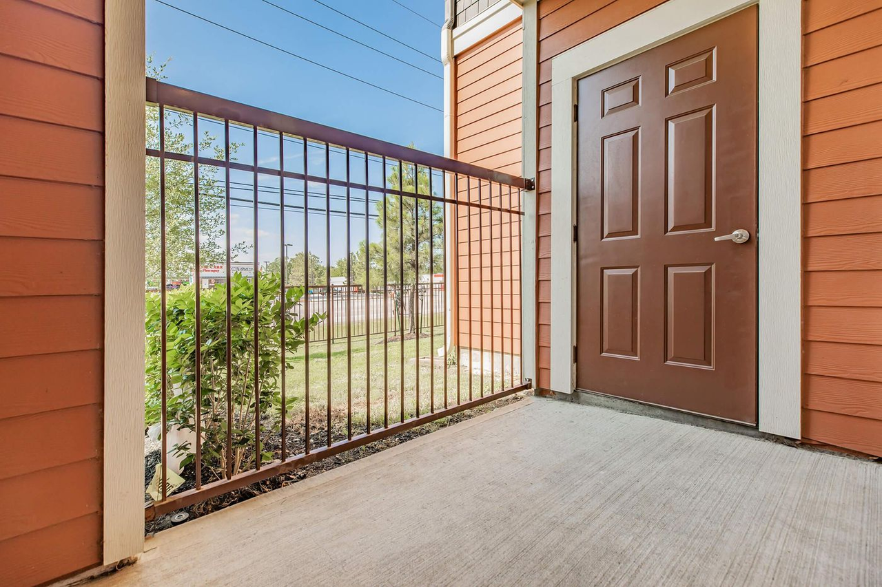 The Cardiff at Louetta Lakes Apartments 3400 Louetta Rd, Spring, TX