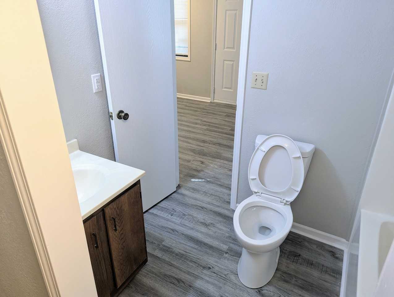 224 Se 121st Rd #4 - Photo 7 of 7