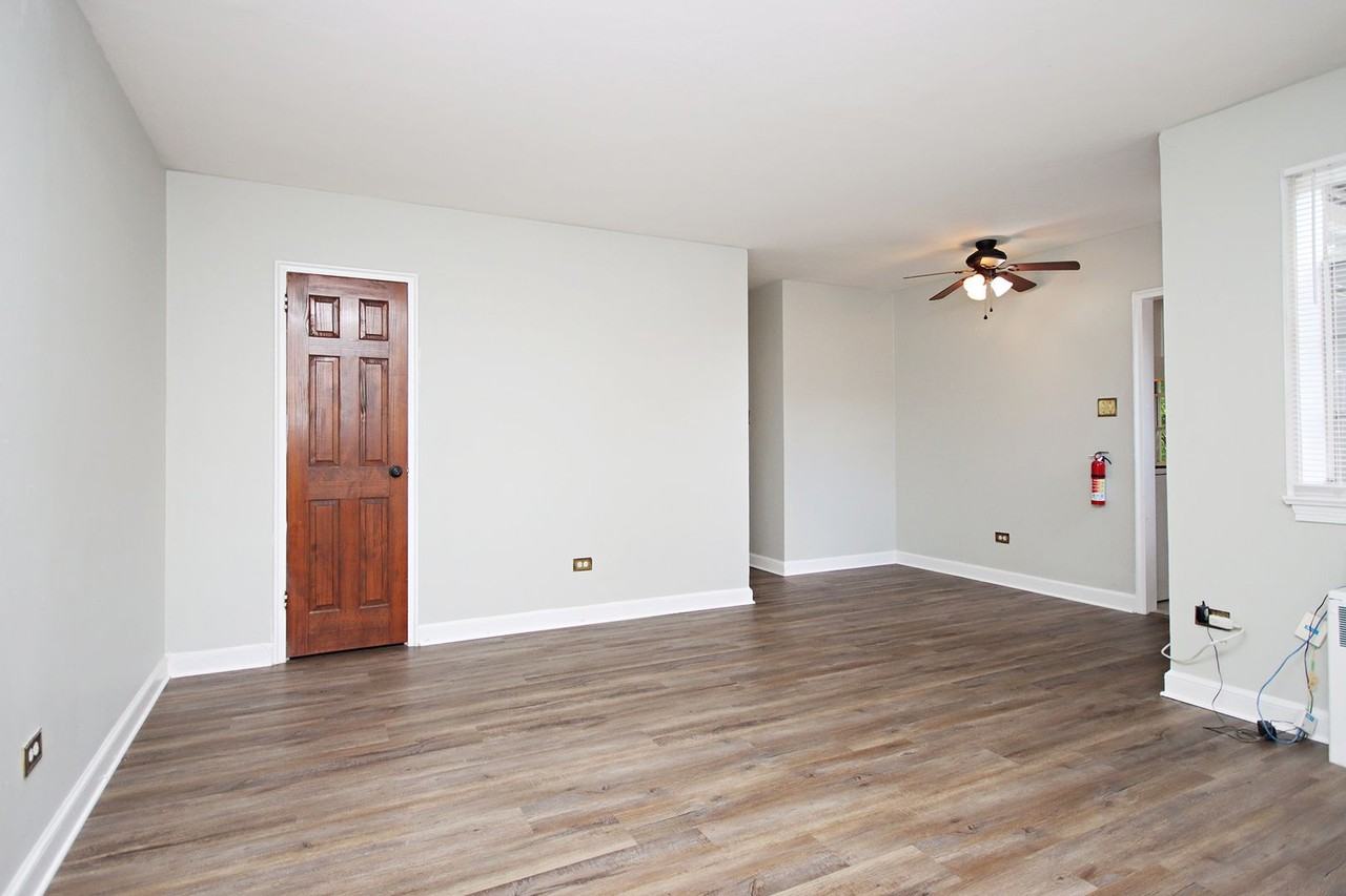 32 University Cir #206 - Photo 6 of 16