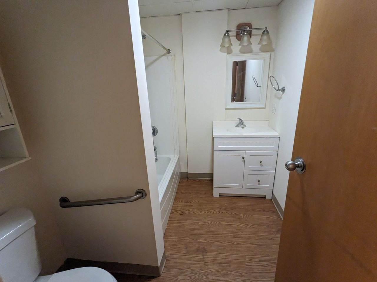 Riverview Apartments - Photo 3 of 15