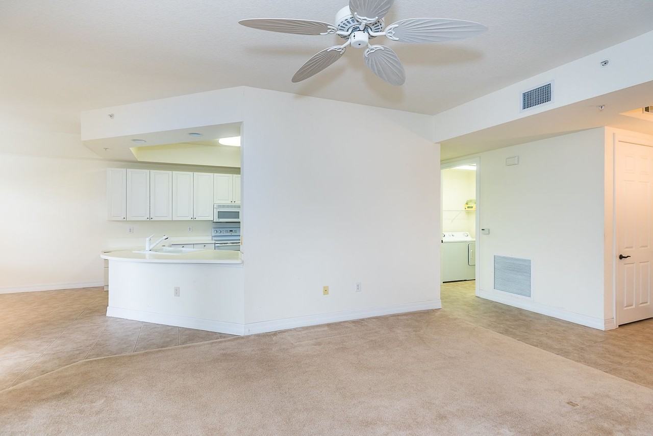 97 Vivante Blvd - Photo 6 of 34