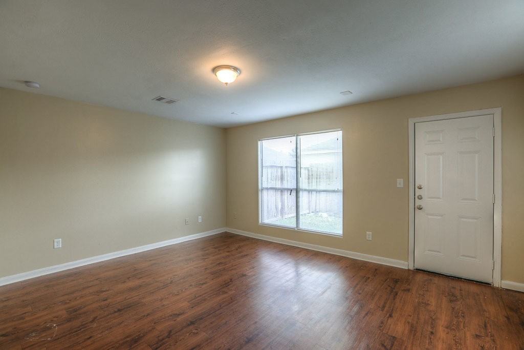 10603 Pine Landing Dr - Photo 6 of 13