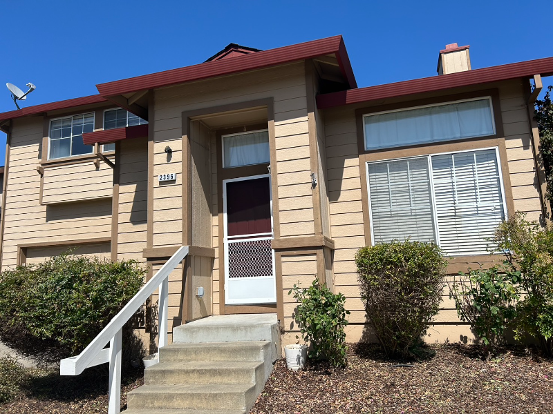 2396 Amethyst Way - Photo 2 of 15