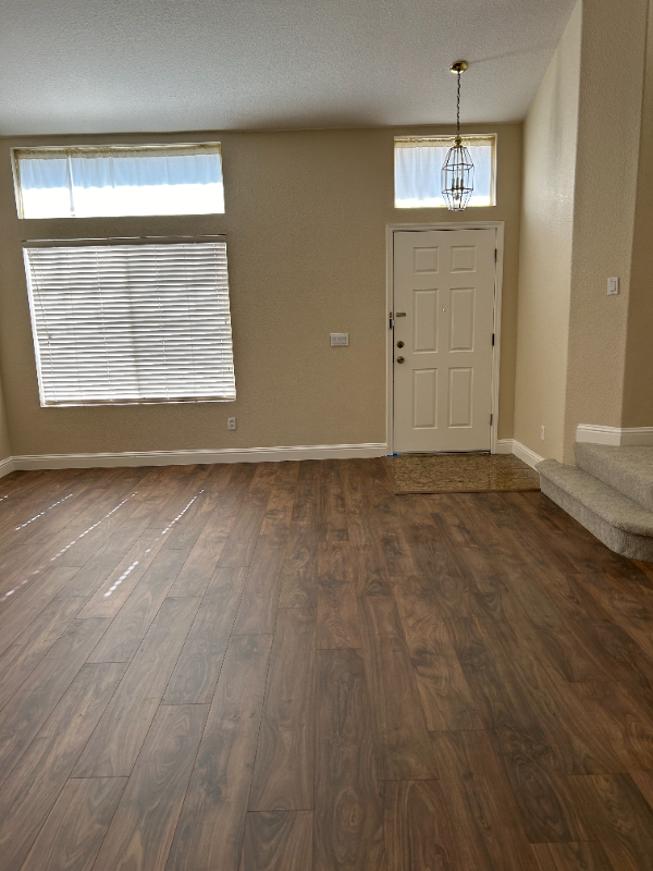 2396 Amethyst Way - Photo 4 of 15