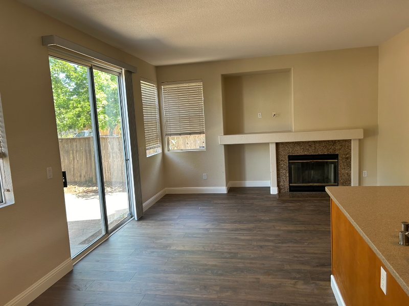 2396 Amethyst Way - Photo 6 of 15