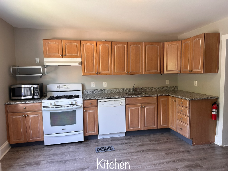 68 Phillips Ave #2 - Photo 3 of 11