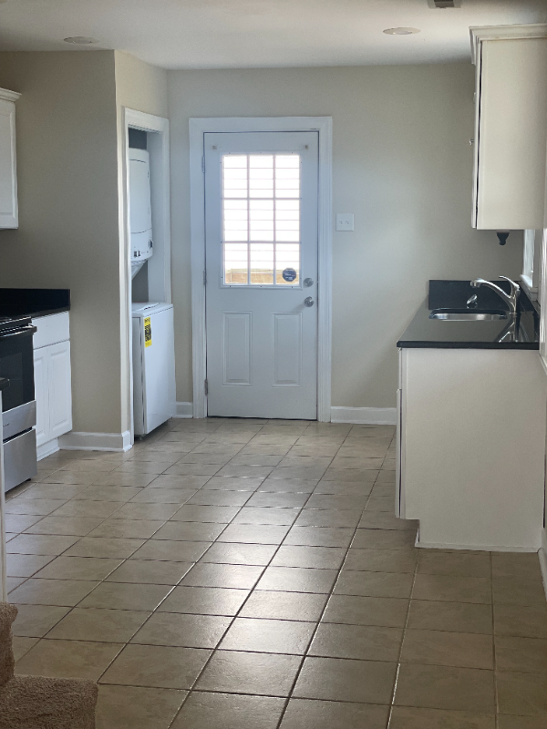 3107 Scott St - Photo 6 of 20