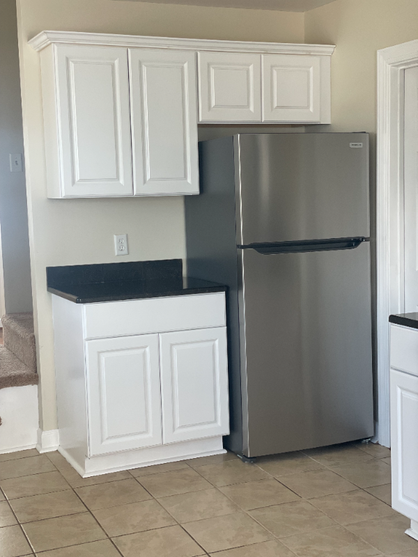 3107 Scott St - Photo 7 of 20