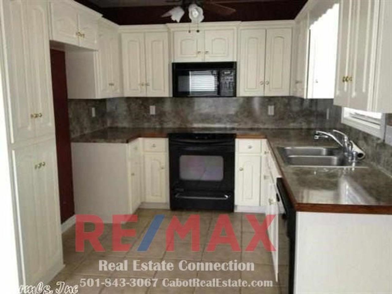 54 Magnolia Dr - Photo 5 of 14