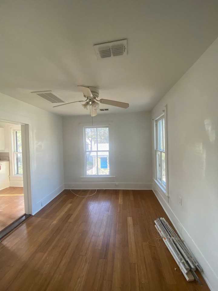 32 Sanford St #C - Photo 6 of 12