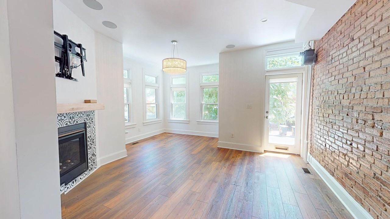 201 Morgan St Nw - Photo 7 of 21