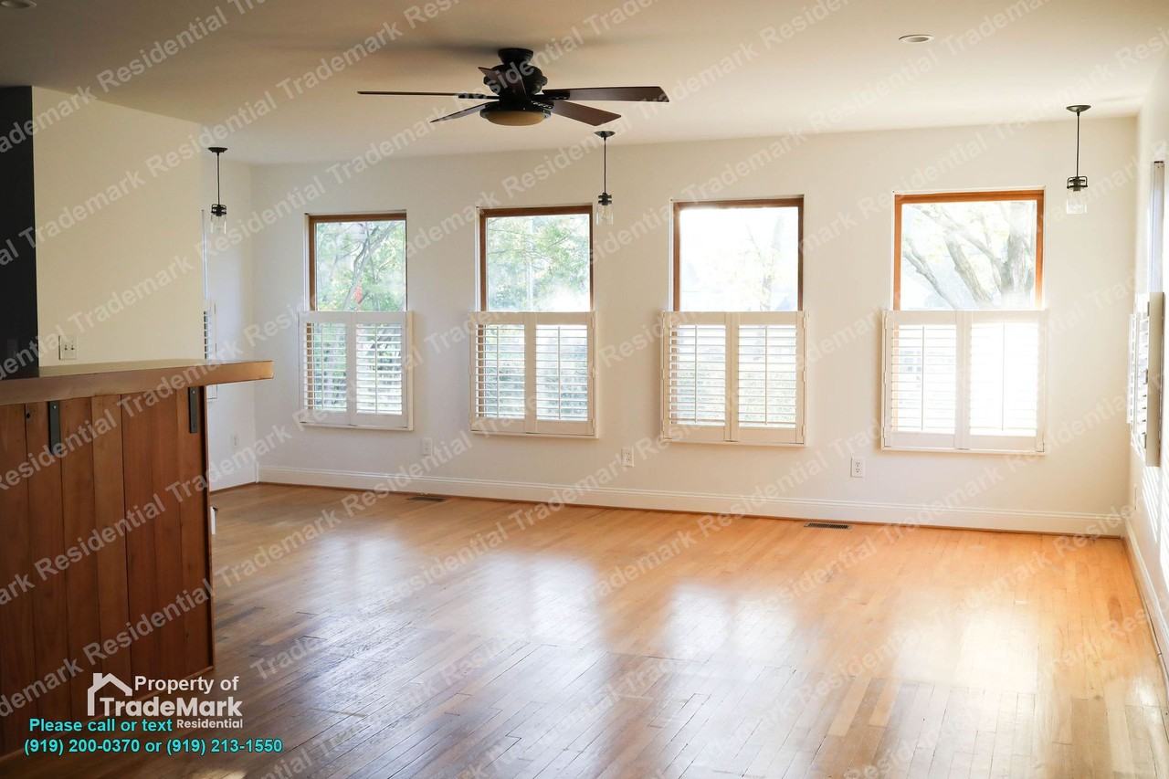501 Mial St - Photo 5 of 50