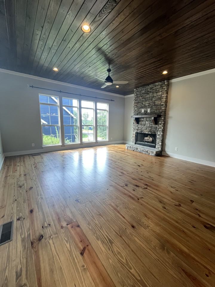 20 Loft Cir #NA - Photo 3 of 10