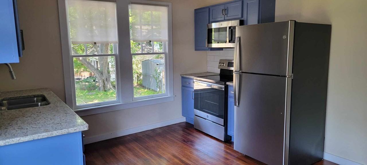 116 E Church St #1 - Photo 3 of 14