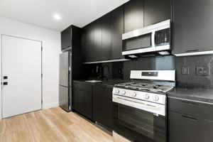 featured image of 221 Lucas Avenue #1